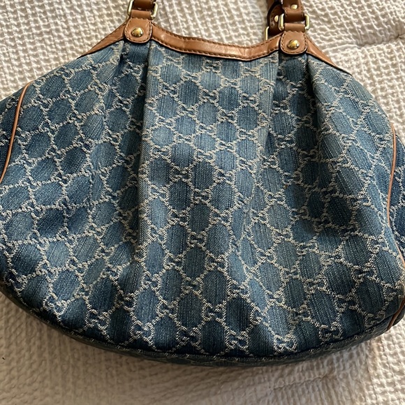 Denim Gucci Sukey bag - Picture 6 of 15